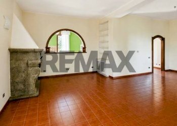 Stanza vuota - Villa Via Delle Robinie
 
5, Nepi - photo 2