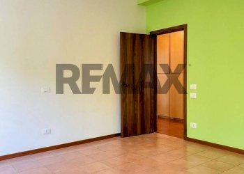 Stanza vuota - Villa Via Delle Robinie
 
5, Nepi - photo 8