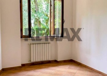 Stanza vuota - Villa Via Delle Robinie
 
5, Nepi - photo 15