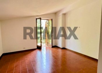 Stanza vuota - Villa Via Delle Robinie
 
5, Nepi - photo 17