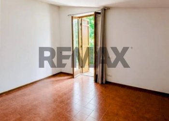Stanza vuota - Villa Via Delle Robinie
 
5, Nepi - photo 18
