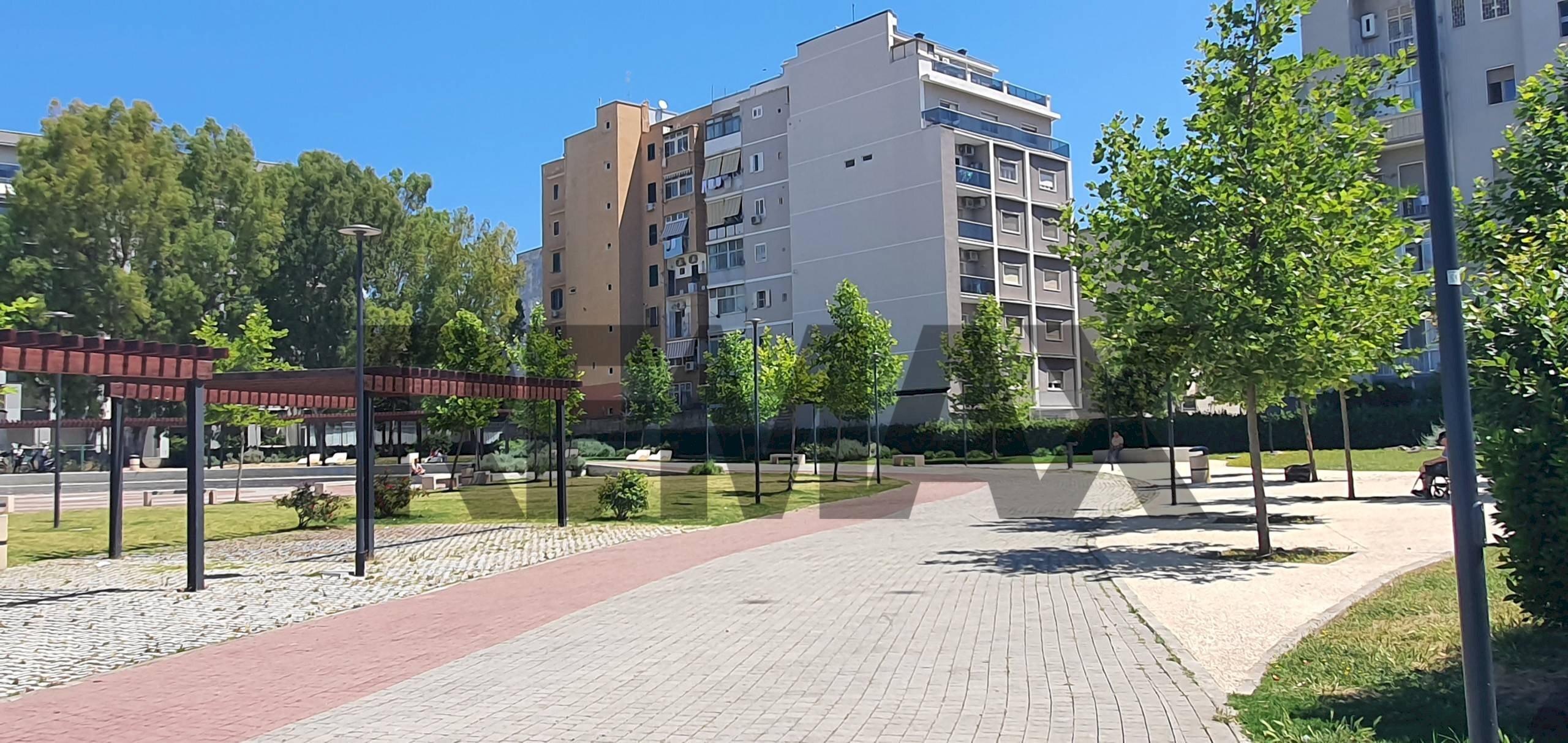 Edificio all\'aperto - Quadrilocale Via Michele Fiorino
 
15, Bari - foto 1
