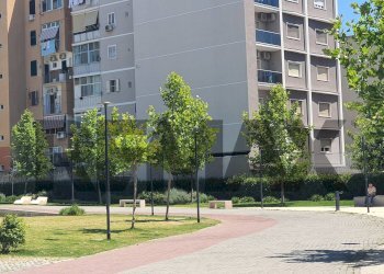 Edificio all\'aperto - Quadrilocale Via Michele Fiorino
15, Bari - foto 3