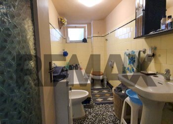 Bagno - Quadrilocale Via Michele Fiorino
15, Bari - foto 21