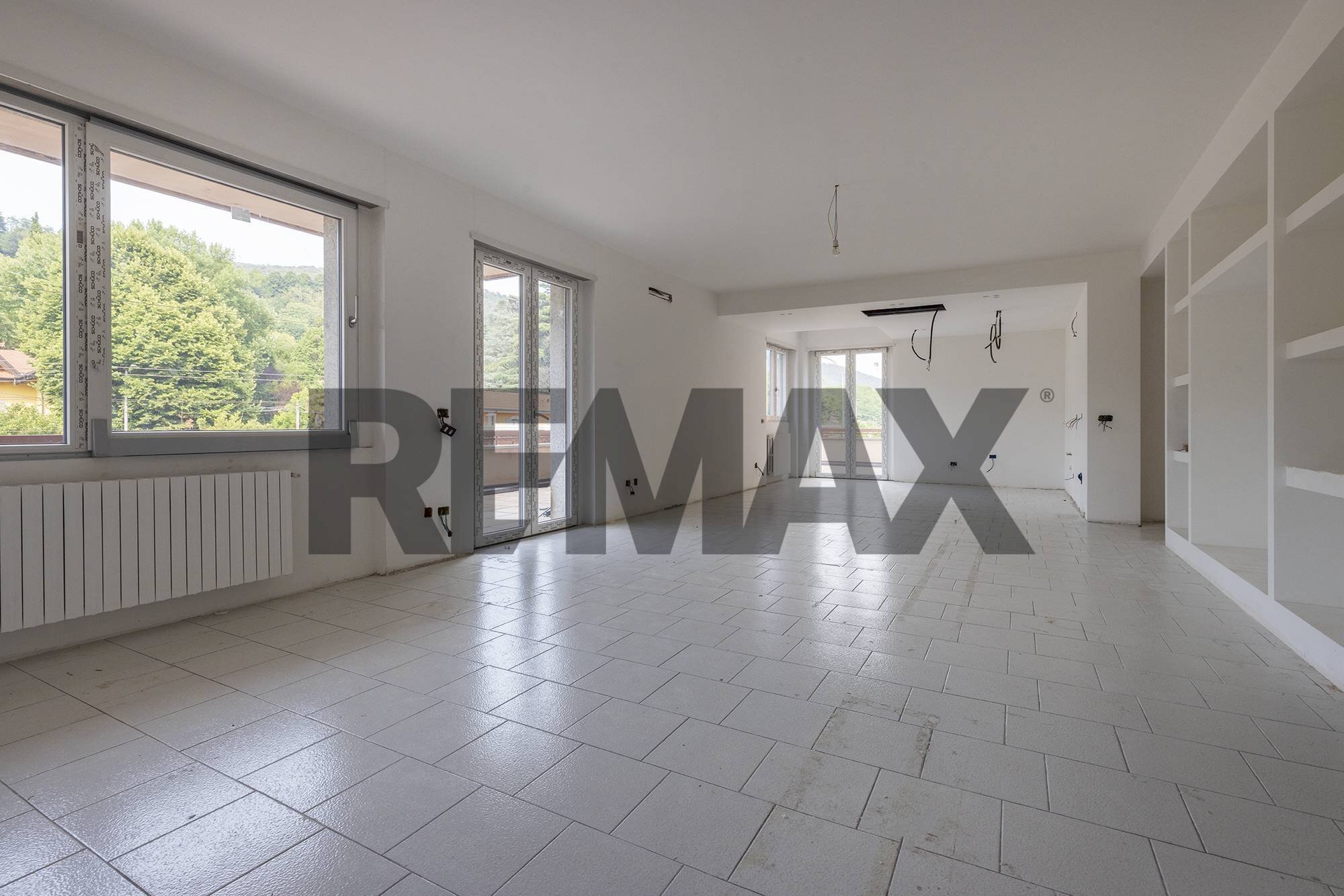 Stanza vuota - Three-room apartment via Contrada tagliabò
10, Cocquio-Trevisago - photo 3