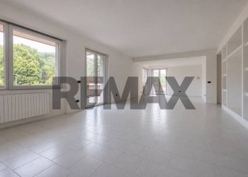 Stanza vuota - Three-room apartment via Contrada tagliabò
 
10, Cocquio-Trevisago - photo 1