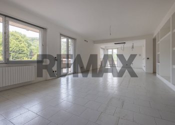 Stanza vuota - Three-room apartment via Contrada tagliabò
 
10, Cocquio-Trevisago - photo 3