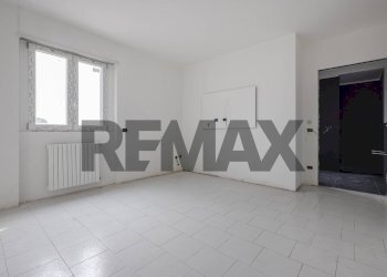 Stanza vuota - Three-room apartment via Contrada tagliabò
 
10, Cocquio-Trevisago - photo 11