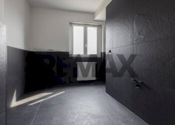 Stanza vuota - Three-room apartment via Contrada tagliabò
 
10, Cocquio-Trevisago - photo 12