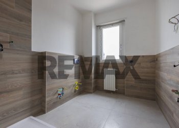 Bagno - Three-room apartment via Contrada tagliabò
 
10, Cocquio-Trevisago - photo 17
