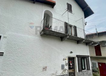 Casa all\'aperto - Casa semi indipendente Giuseppe Mazzini
 
3, Mesenzana - foto 1