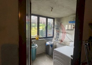 Lavanderia - Casa semi indipendente Giuseppe Mazzini
 
3, Mesenzana - foto 15