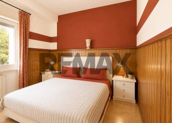 Camera / camera da letto - Three-room apartment Viale Don Ernesto Tentori
 
1, Duno - photo 4