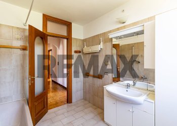 Bagno - Trilocale Via San Camillo
 
55, Marchirolo - foto 27