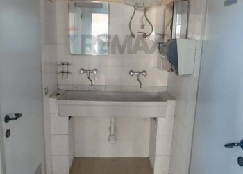 Bagno - Commercial Activity Via Molino della Prea
25, Gemonio - photo 11