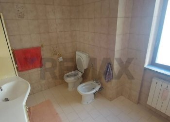 Bagno - Casa semi indipendente Via Borghetto
 
2, Castello Cabiaglio - foto 17