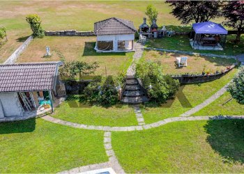 Giardino - Villa Via Provinciale
 
52, Cremenaga - photo 5