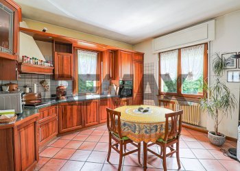 Cucina - Villa Via Provinciale
 
52, Cremenaga - photo 14