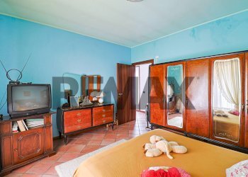 Camera / camera da letto - Villa Via Provinciale
 
52, Cremenaga - photo 17