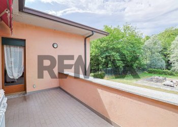 Terrazza - Villa Via Provinciale
 
52, Cremenaga - photo 29