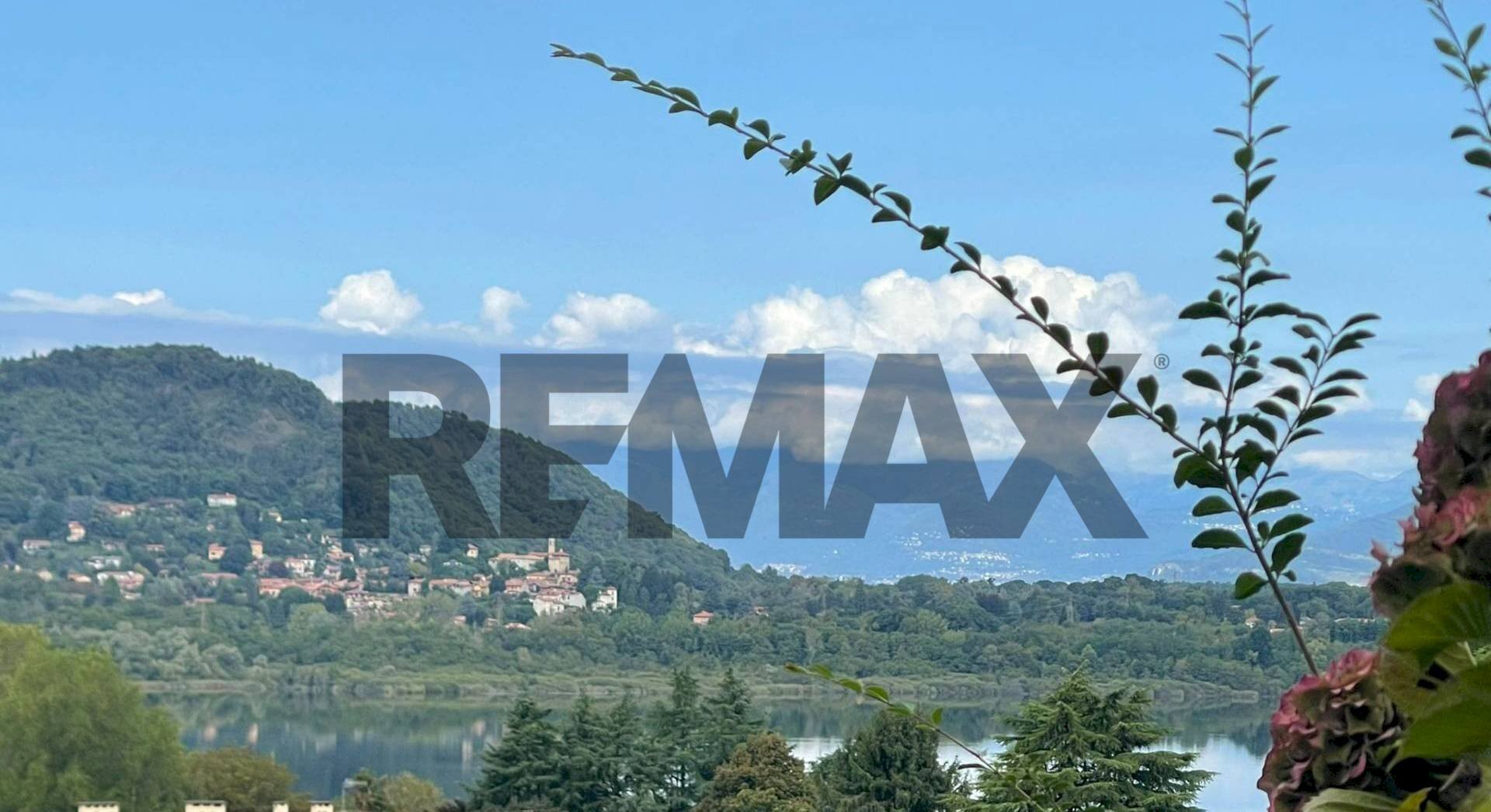 Vista delle montagne - Four-room apartment Via Lombardia
 
1, Vergiate - photo 1
