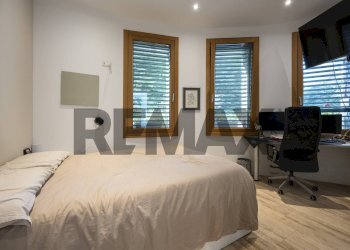 Camera / camera da letto - Villa via scogno
 
1 F, Marchirolo - foto 33