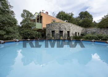 Piscina - Villa via scogno
 
1 F, Marchirolo - foto 64