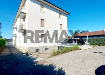 Casa all\'aperto - Trilocale VIA SAN MICHELE DEL CARSO
 
80, Varese - foto 2