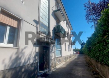 Edificio all\'aperto - Trilocale VIA SAN MICHELE DEL CARSO
 
80, Varese - foto 17