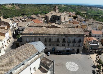Edificio all\'aperto - Castle Piazza De Reisis
 
0, Scerni - photo 2