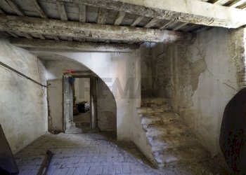 Scale - Castle Piazza De Reisis
 
0, Scerni - photo 18