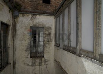 Edificio all\'aperto - Castle Piazza De Reisis
 
0, Scerni - photo 22