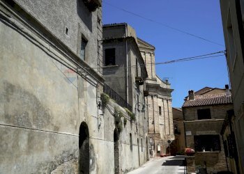 Edificio all\'aperto - Castle Piazza De Reisis
 
0, Scerni - photo 65