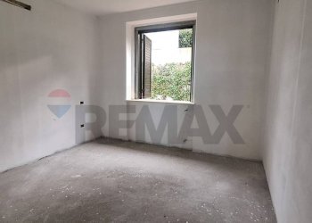 Stanza vuota - Trilocale Via Adriatica Nord
 
75, San Vito Chietino - foto 17