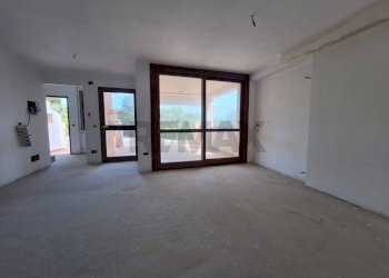 Stanza vuota - Trilocale Via Adriatica Nord
 
75, San Vito Chietino - foto 6