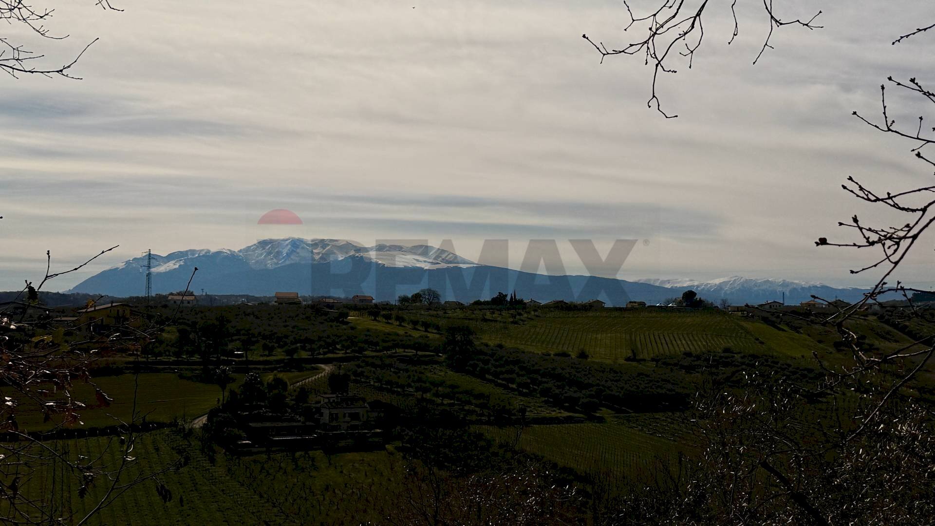 Vista delle montagne - Terreno agricolo Località Cianchetta via Torremontanara
58, Torrevecchia Teatina - foto 2