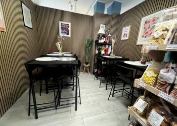 Sala da pranzo - Attività Commerciale Via Roma, Castel Frentano - foto 5