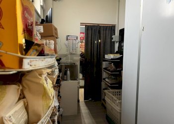 Cabina armadio - Attività Commerciale Via Roma, Castel Frentano - foto 10