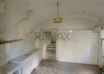 Cucina - Casa semi indipendente P.zza IV Novembre
 
4, Fallo - foto 7