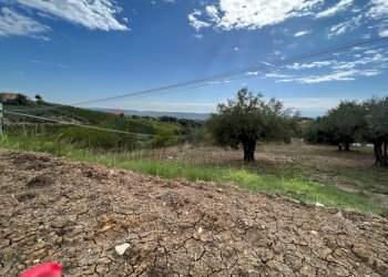 Vista delle montagne - Villa Contrada Rosciavizza
 
snc, Mozzagrogna - foto 9