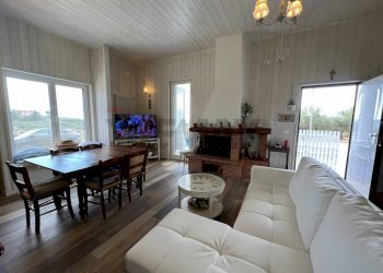 Sala da pranzo - Villa Contrada Rosciavizza
 
snc, Mozzagrogna - foto 18