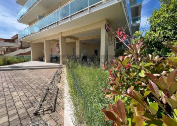 Terrazza - Commercial Premises VIa Lungomare
 
86, Fossacesia - photo 2