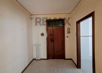 Hall / corridoio - Apartment Via Dei Marsi
 
3, Castel Frentano - photo 20