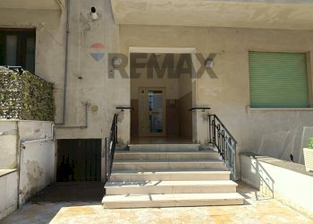 Scale - Apartment Via Dei Marsi
 
3, Castel Frentano - photo 27
