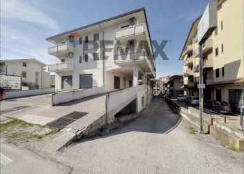 Edificio all\'aperto - Apartment Via Nazionale
 
553, Altino - photo 3