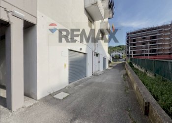Edificio all\'aperto - Apartment Via Nazionale
 
553, Altino - photo 48