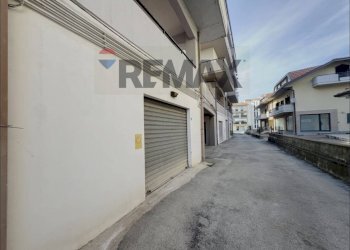 Edificio all\'aperto - Apartment Via Nazionale
 
553, Altino - photo 49
