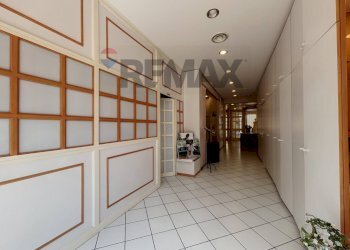 Hall / corridoio - Negozio Via Corso Bandiera
71, Lanciano - foto 13