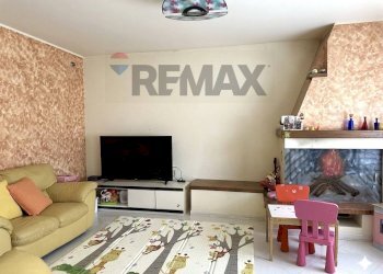 Soggiorno - Apartment Via Vignali
 
7, Colledimezzo - photo 27