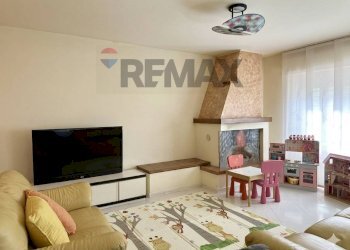 Soggiorno - Apartment Via Vignali
 
7, Colledimezzo - photo 29